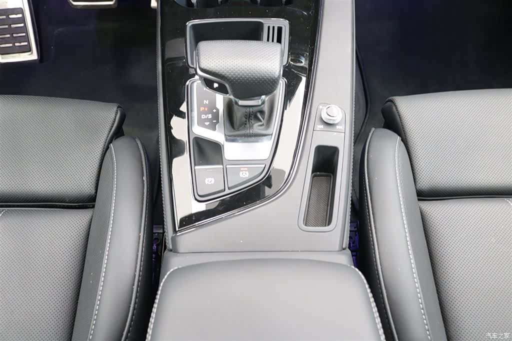 Audi A4L, 2025 8