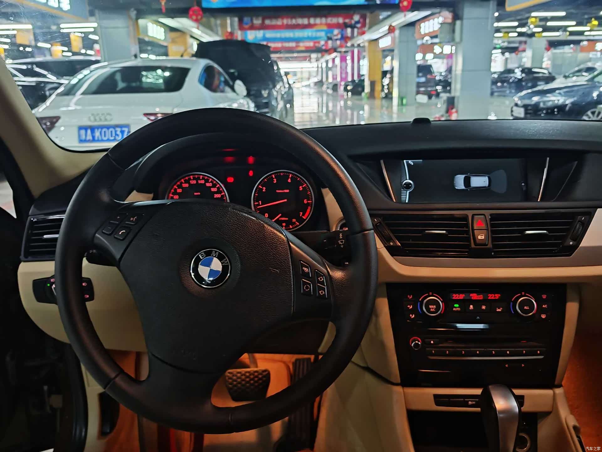 BMW X1, 2013 6