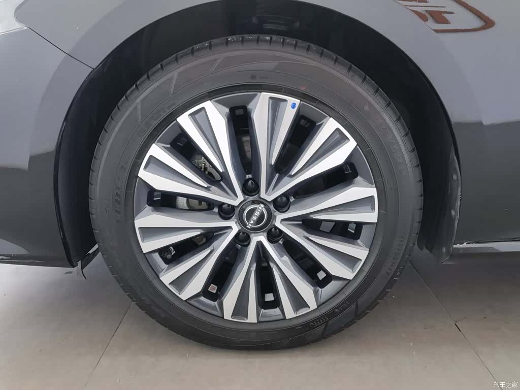 Nissan Teana, 2023 17