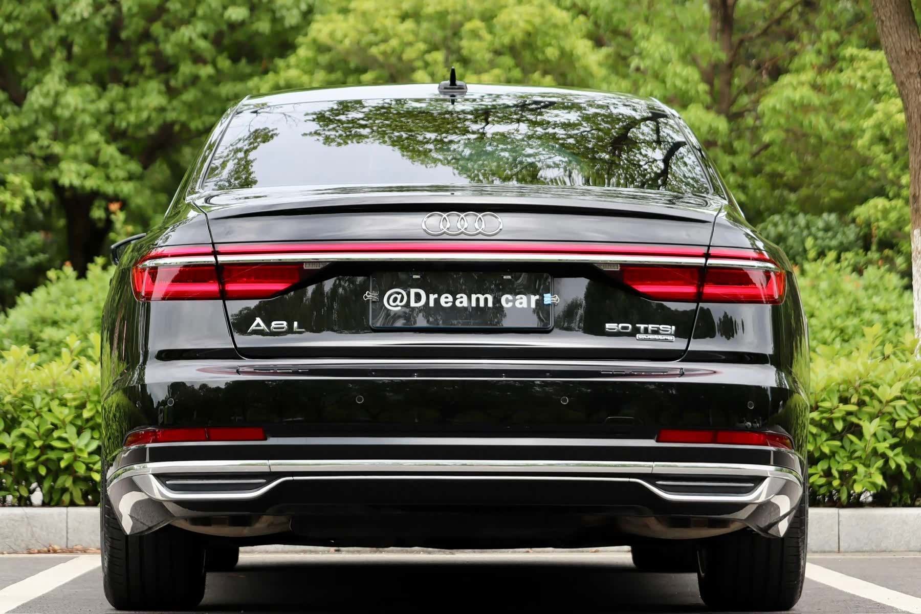 Audi A8L, 2022 все фото