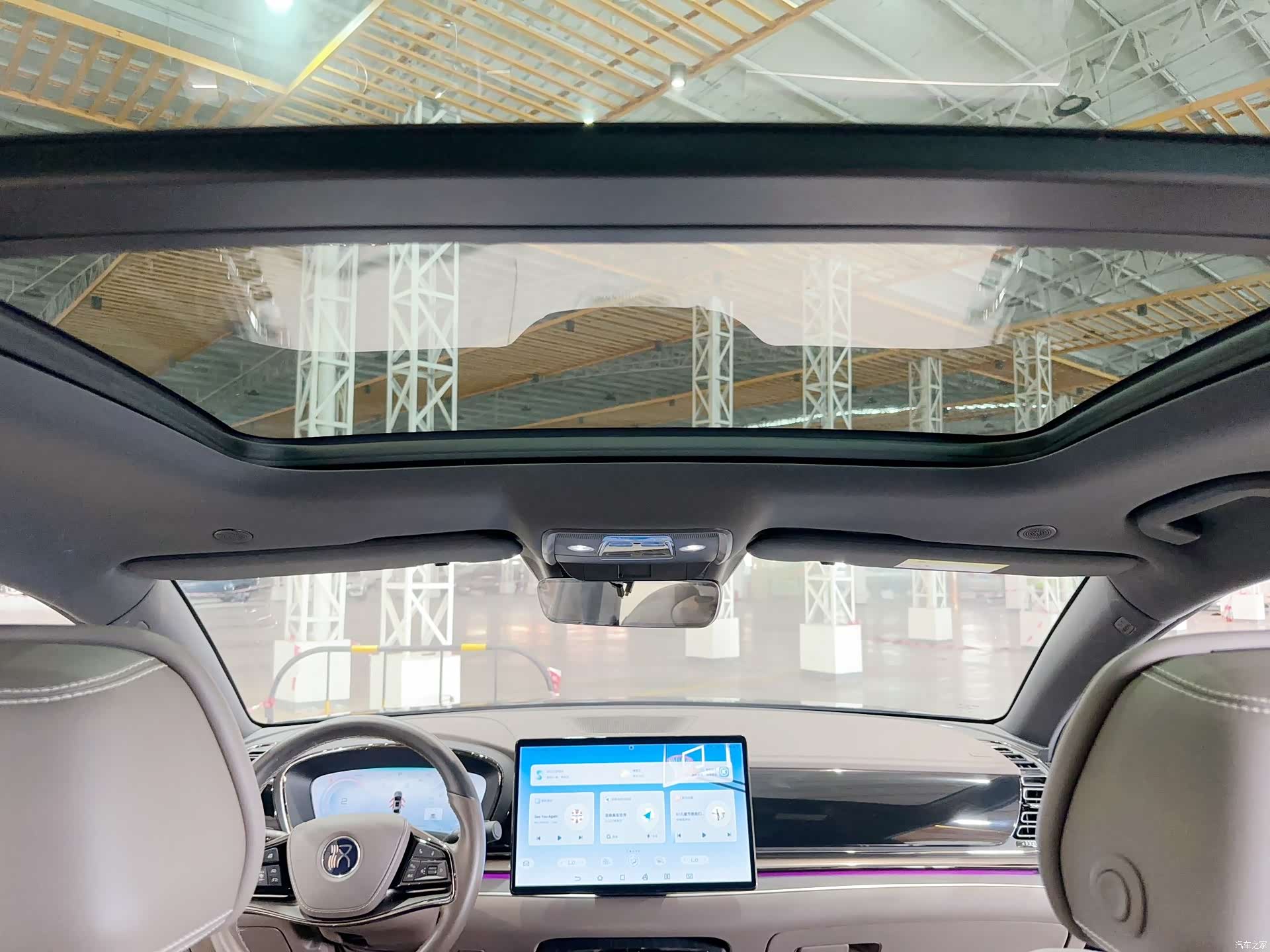 BYD Han, 2022 11