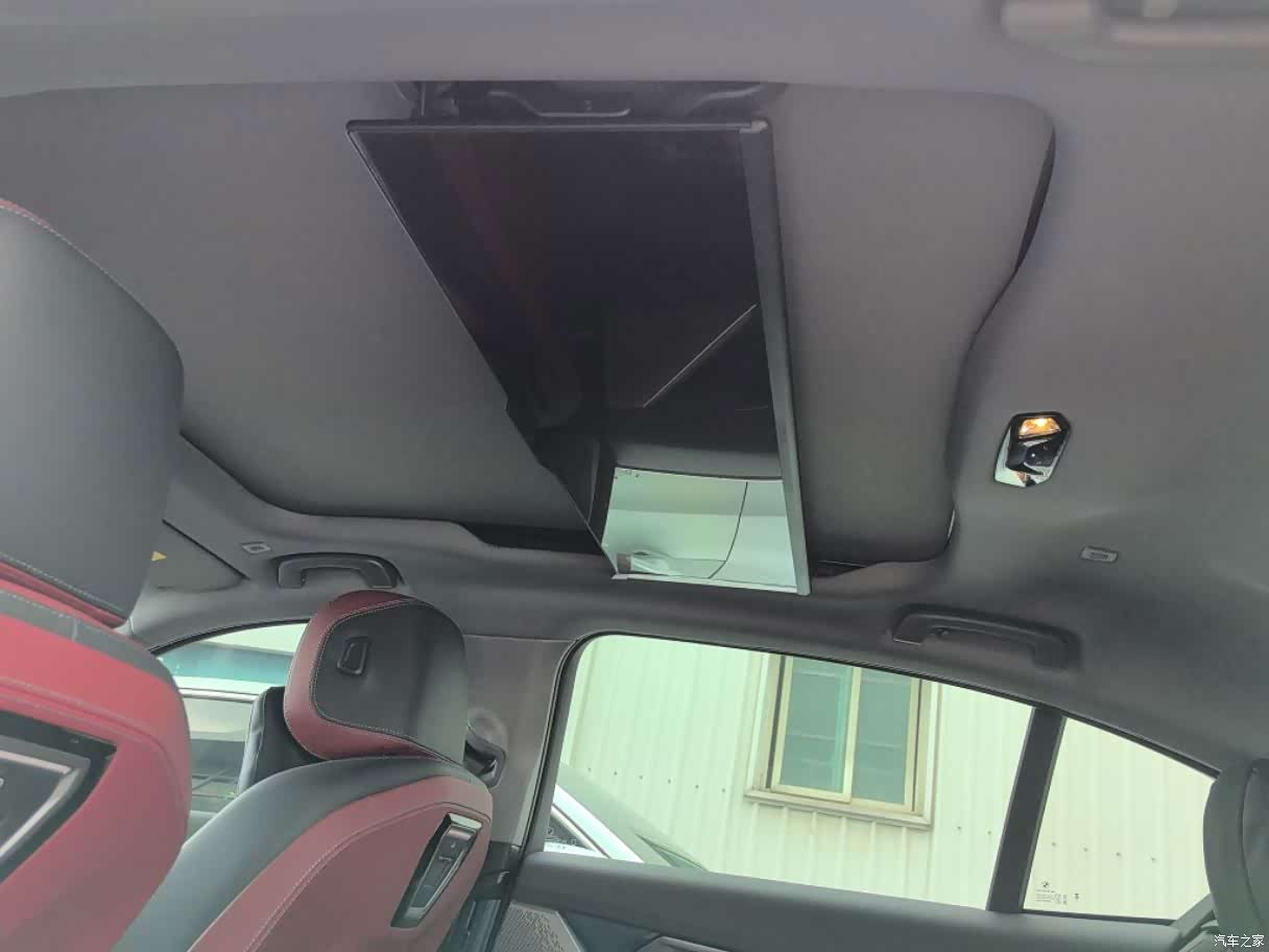 BMW i5, 2025 23