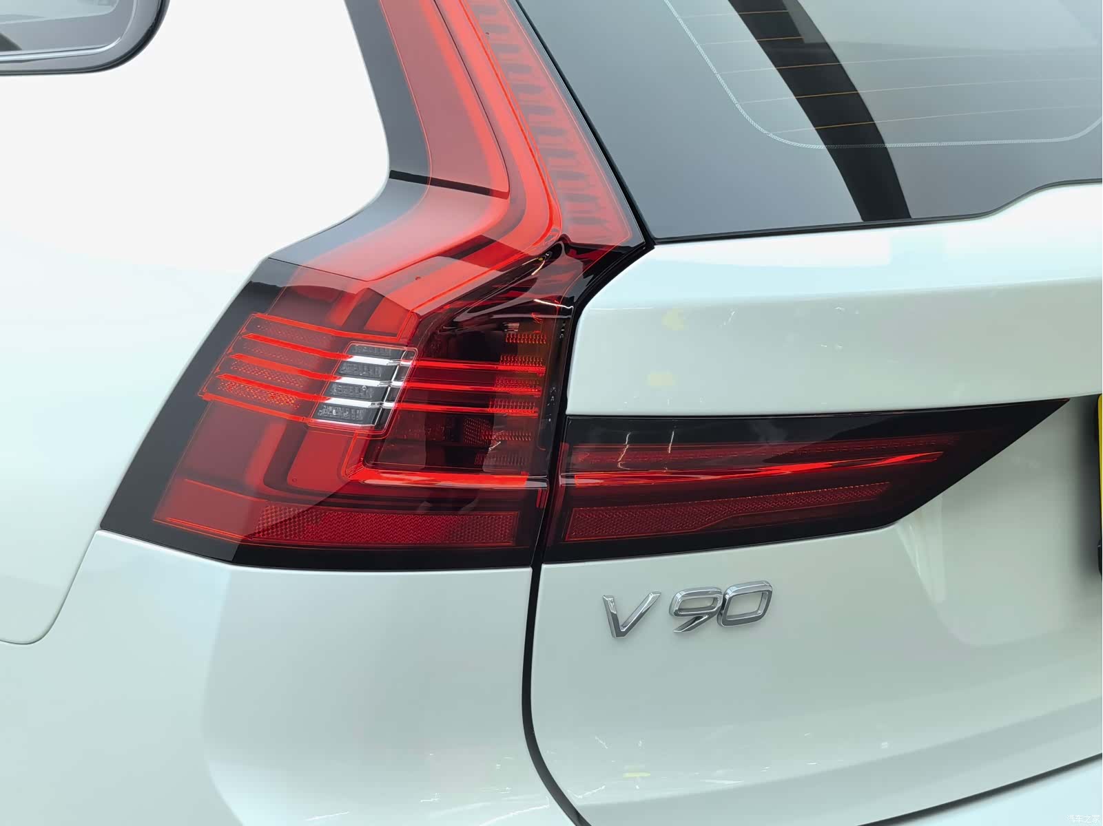 Volvo V90, 2021 10