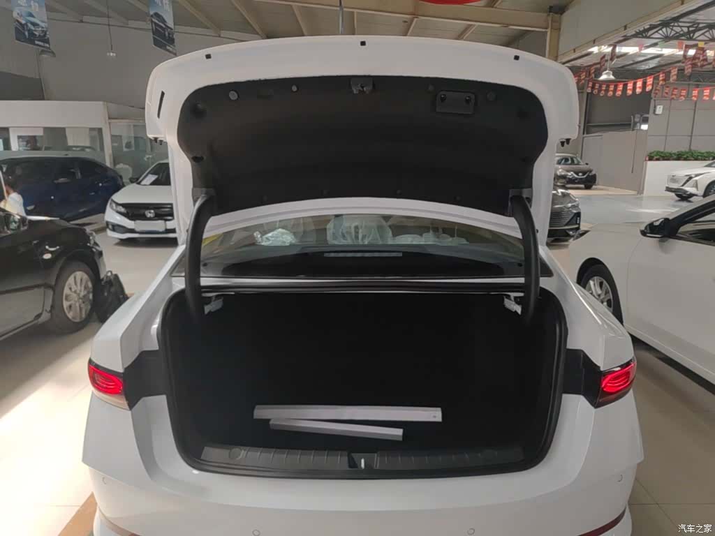 BYD Qin, 2026 19