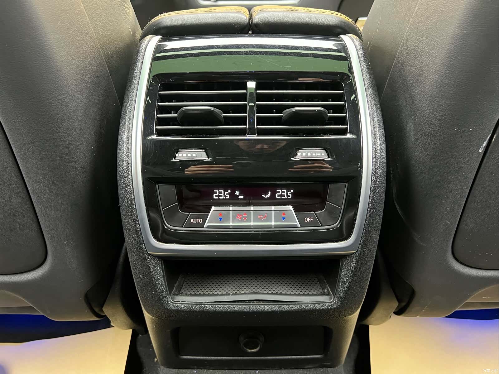 BMW X6, 2021 21