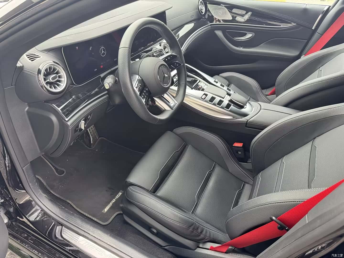 MG AMG, 2025 7