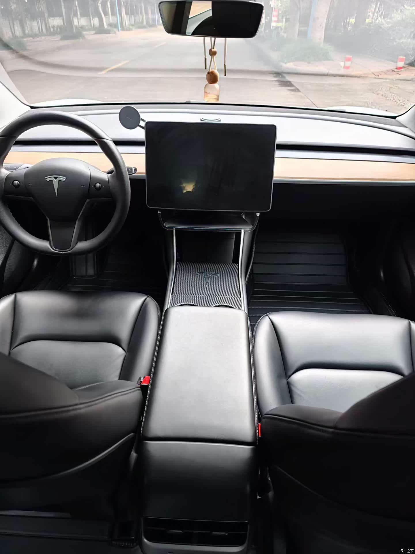 Tesla Model 3, 2022 6