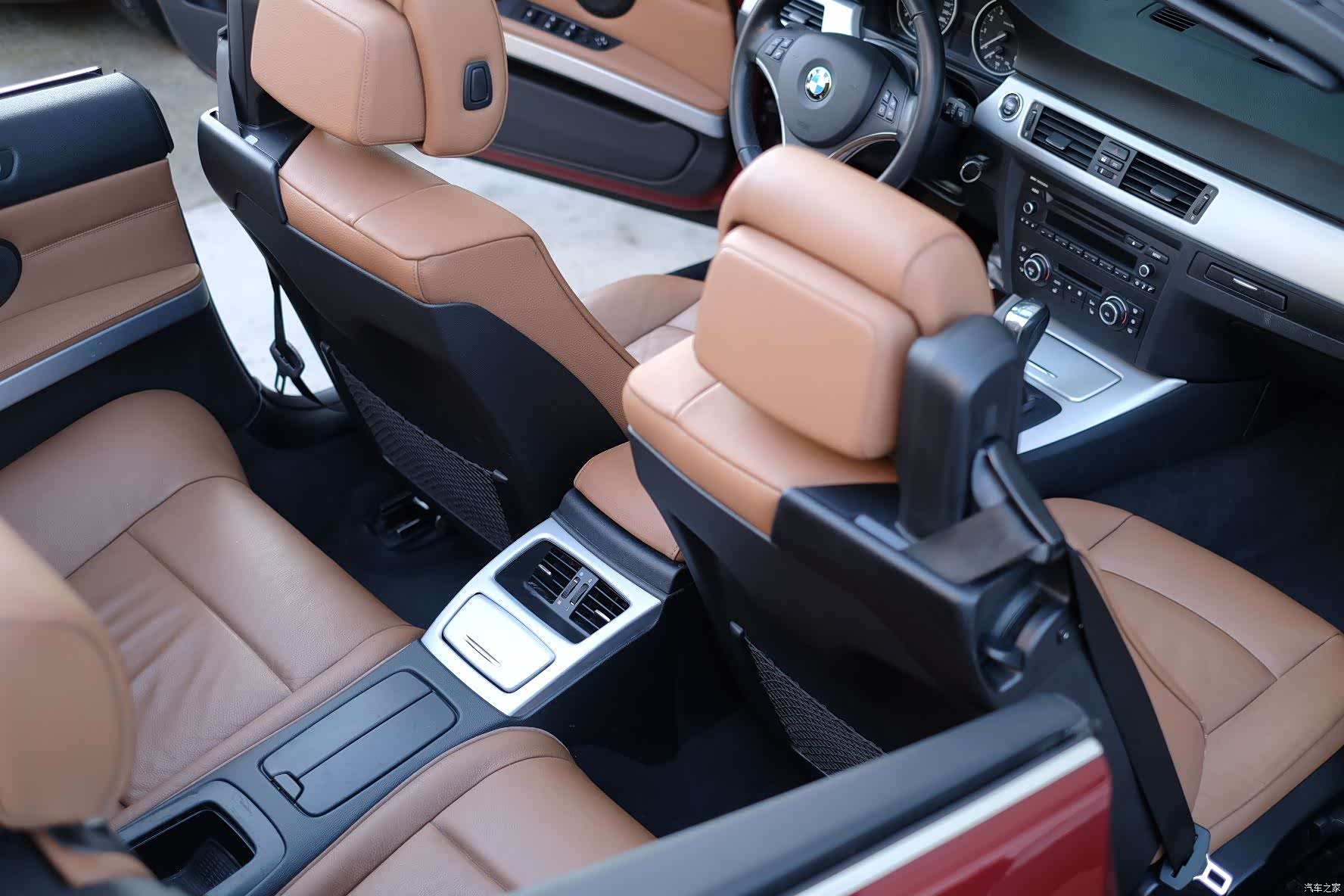 BMW 3 Series, 2011 42