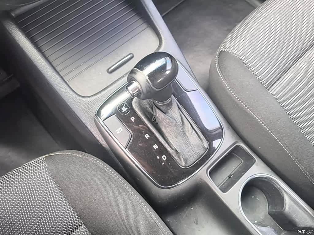 Kia K3, 2016 14