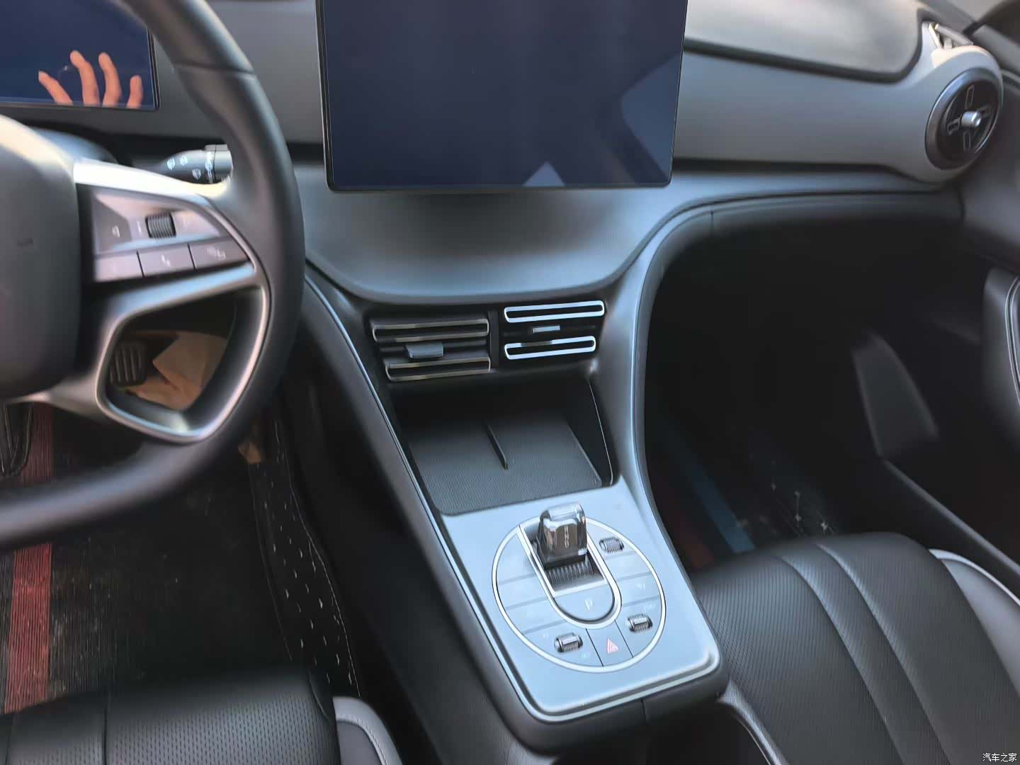 BYD HiAce, 2025 7