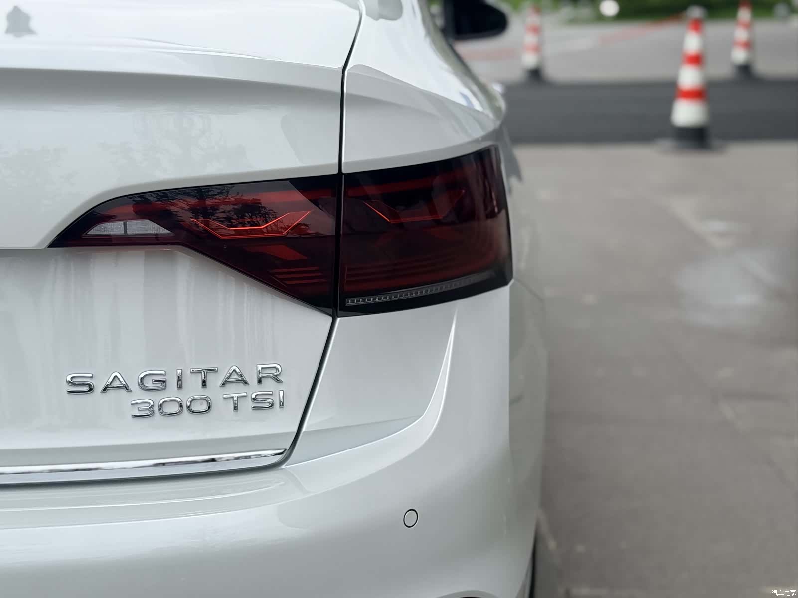 Volkswagen Sagitar, 2024 8