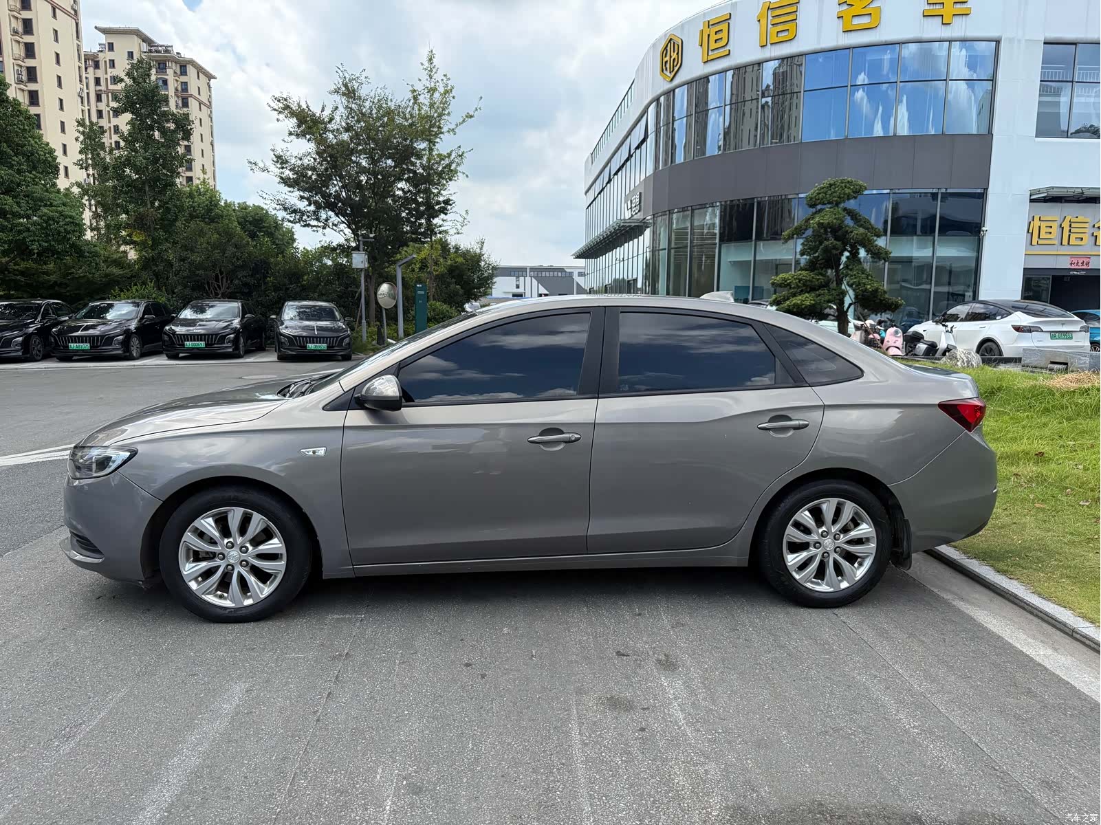 Buick V, 2018 3
