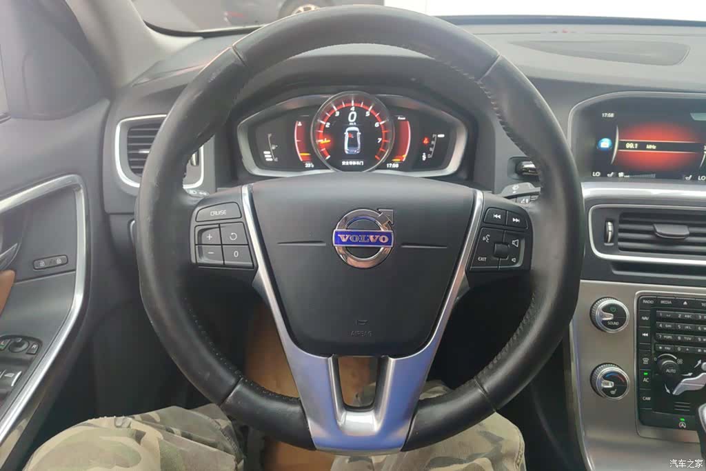 Volvo S60, 2016 15