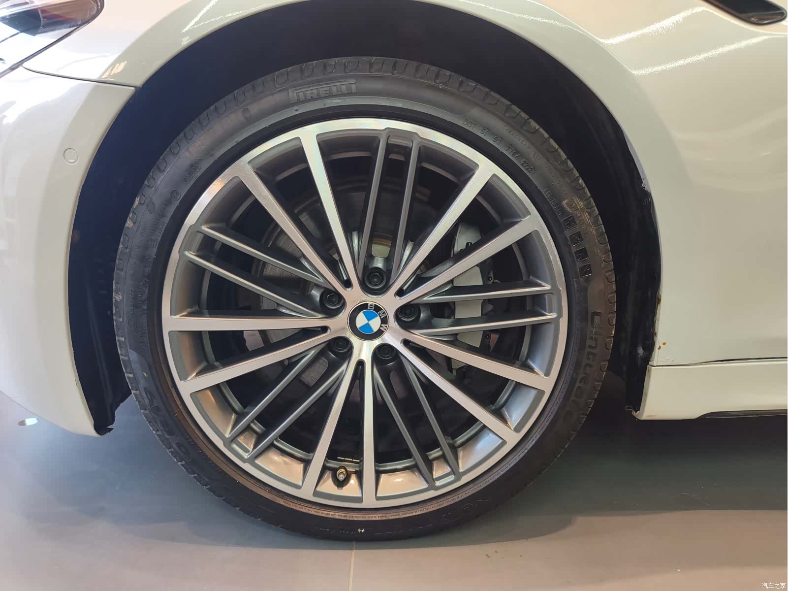 BMW 5 Series, 2020 14
