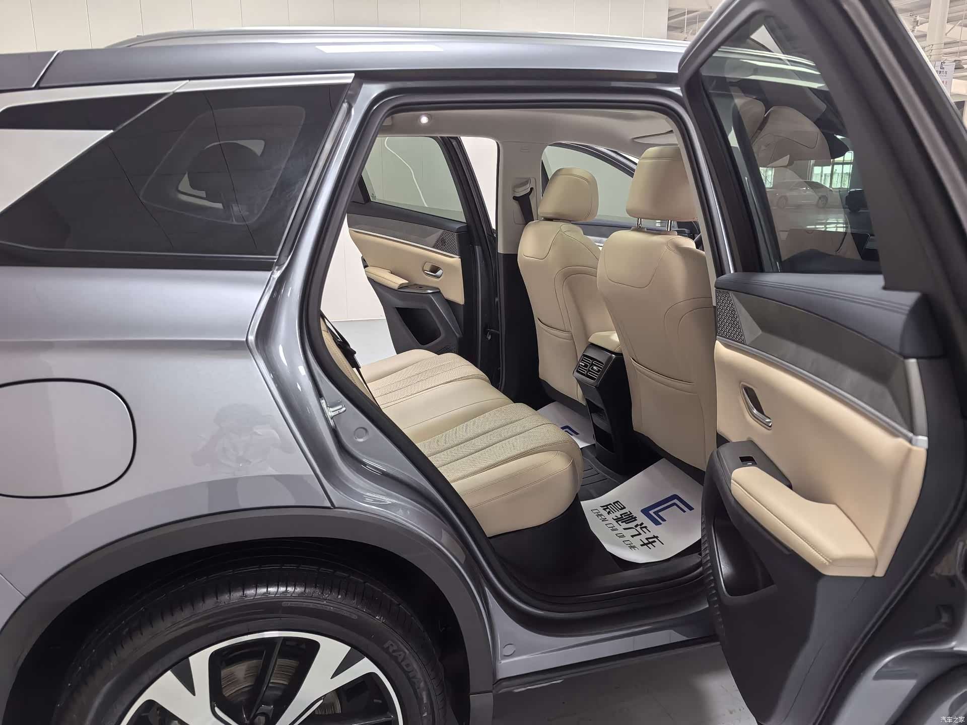 BYD Song, 2024 14