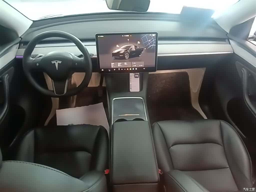 Tesla Model Y, 2024 10