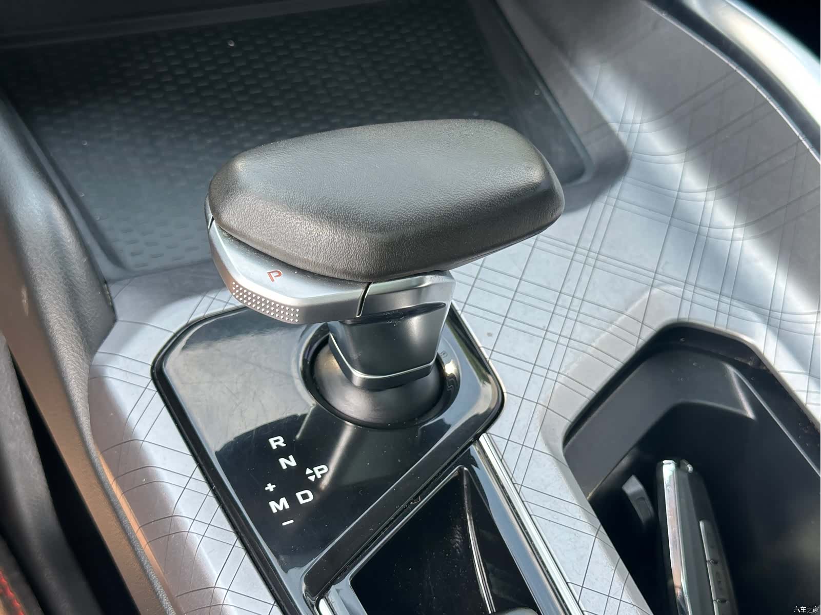 Geely Preface, 2021 15