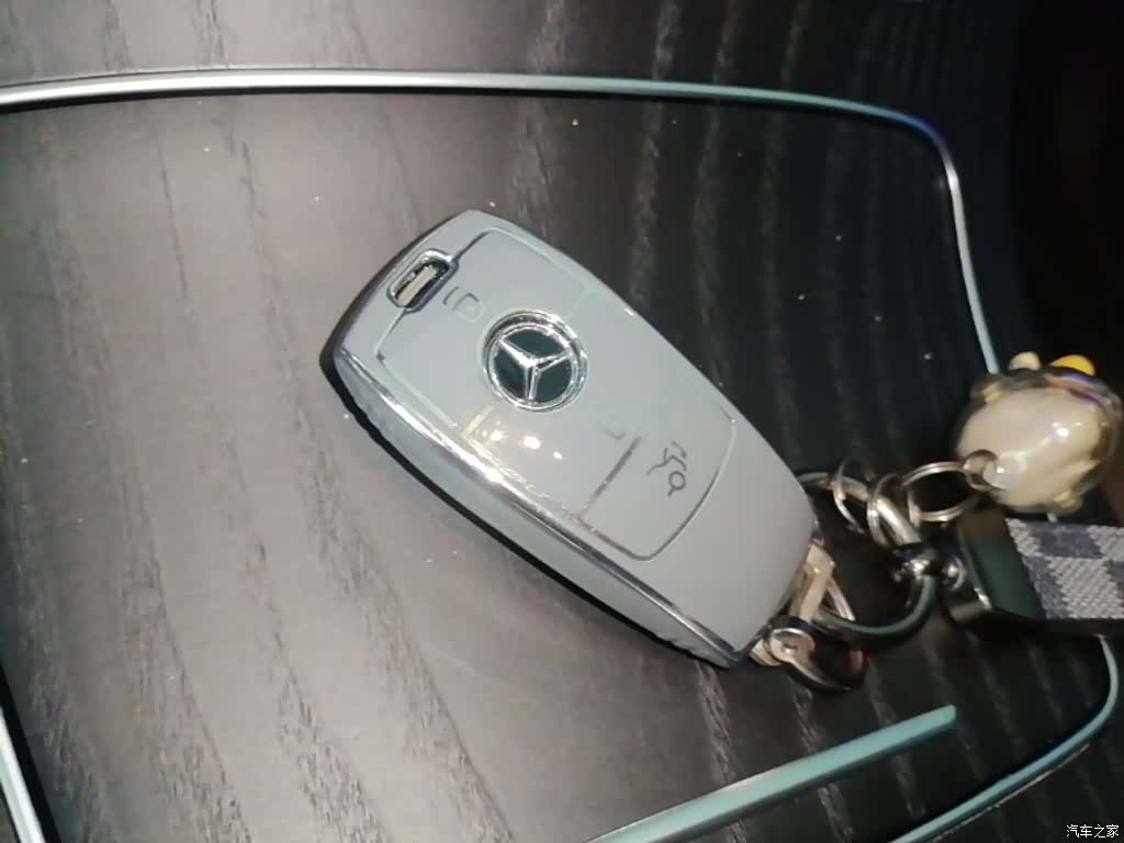 Mercedes-Benz E-Class, 2019 9