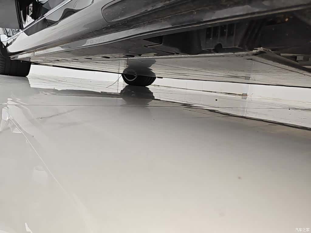 BMW i7, 2024 21
