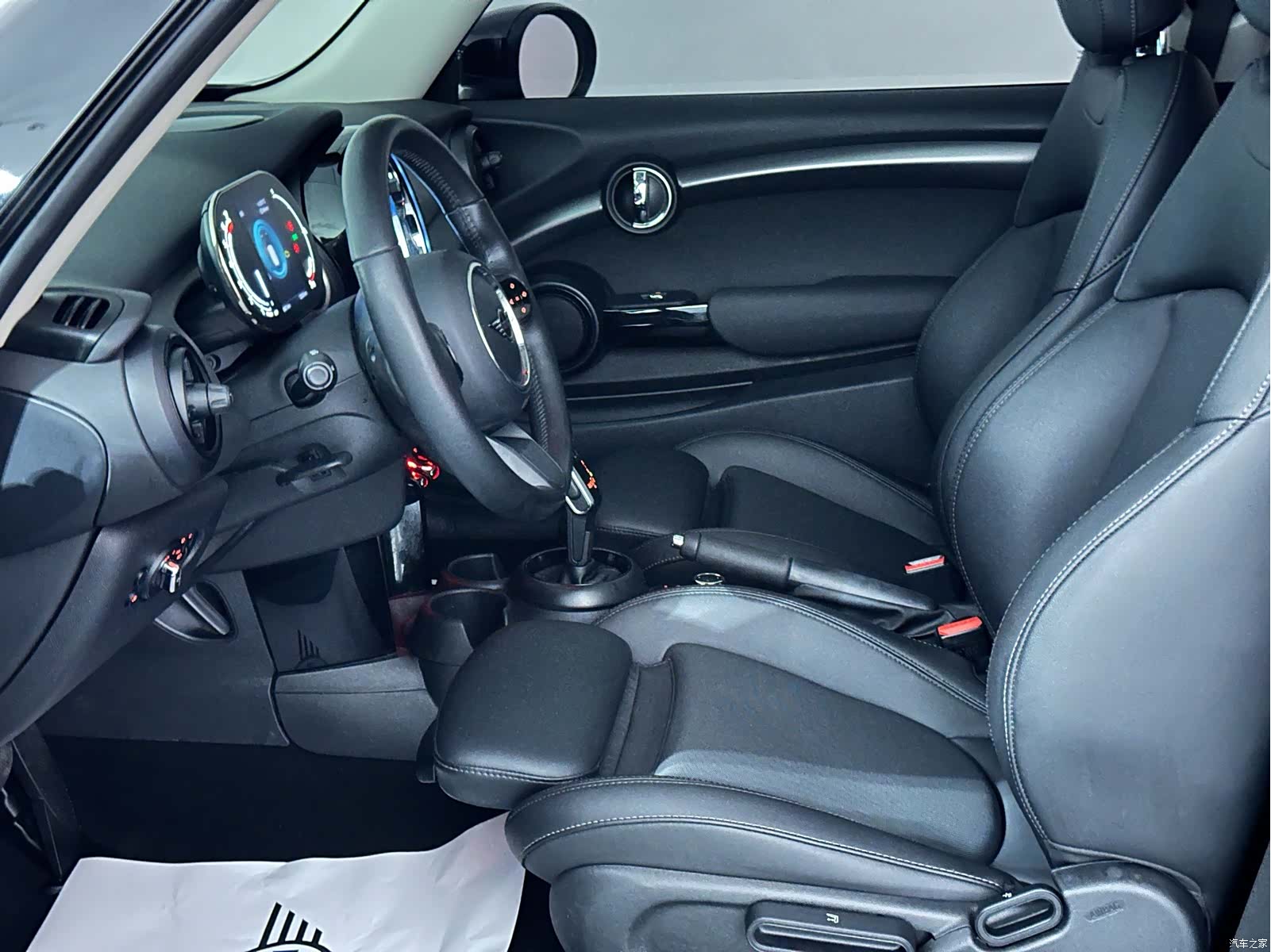 Mini Cooper, 2021 12