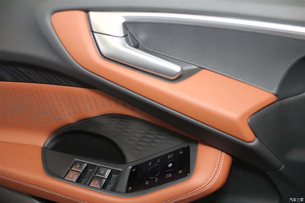 Audi A5, 1900 12