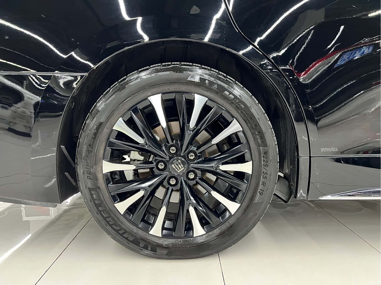 Toyota Vellfire, 2023 29