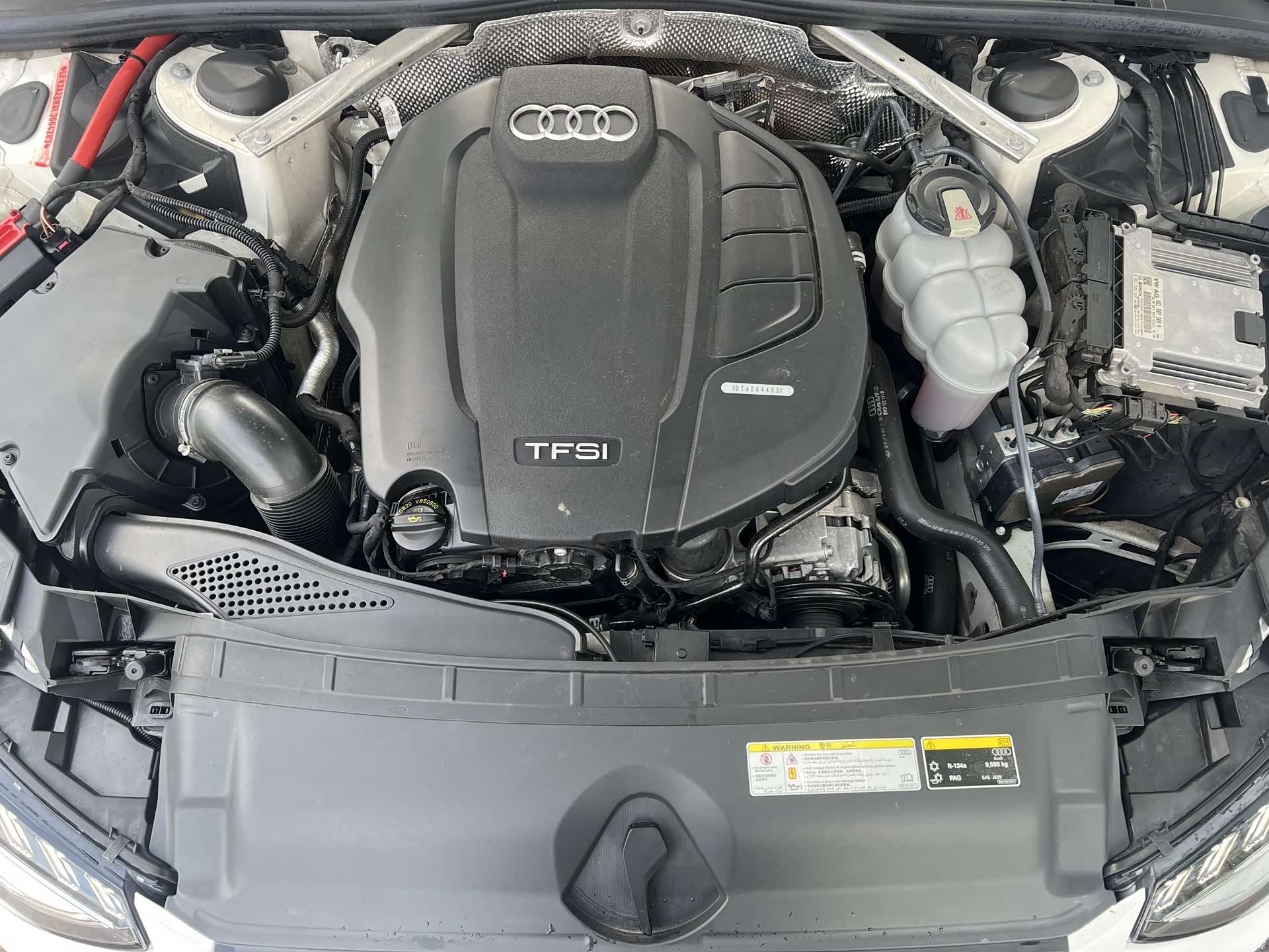 Audi A4L, 2020 9
