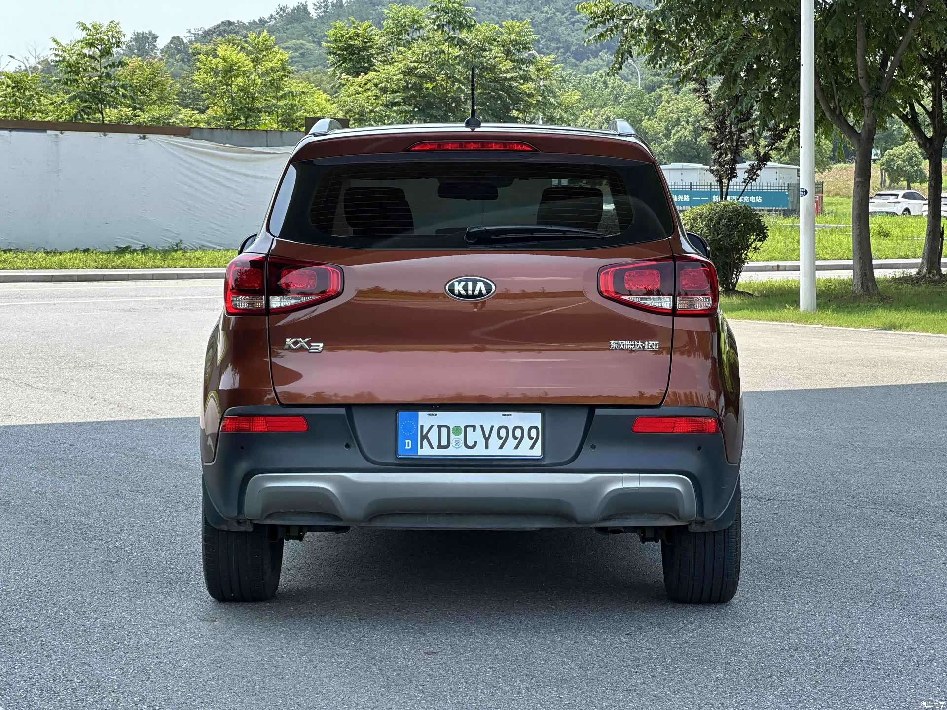 Kia KX3, 2015 4