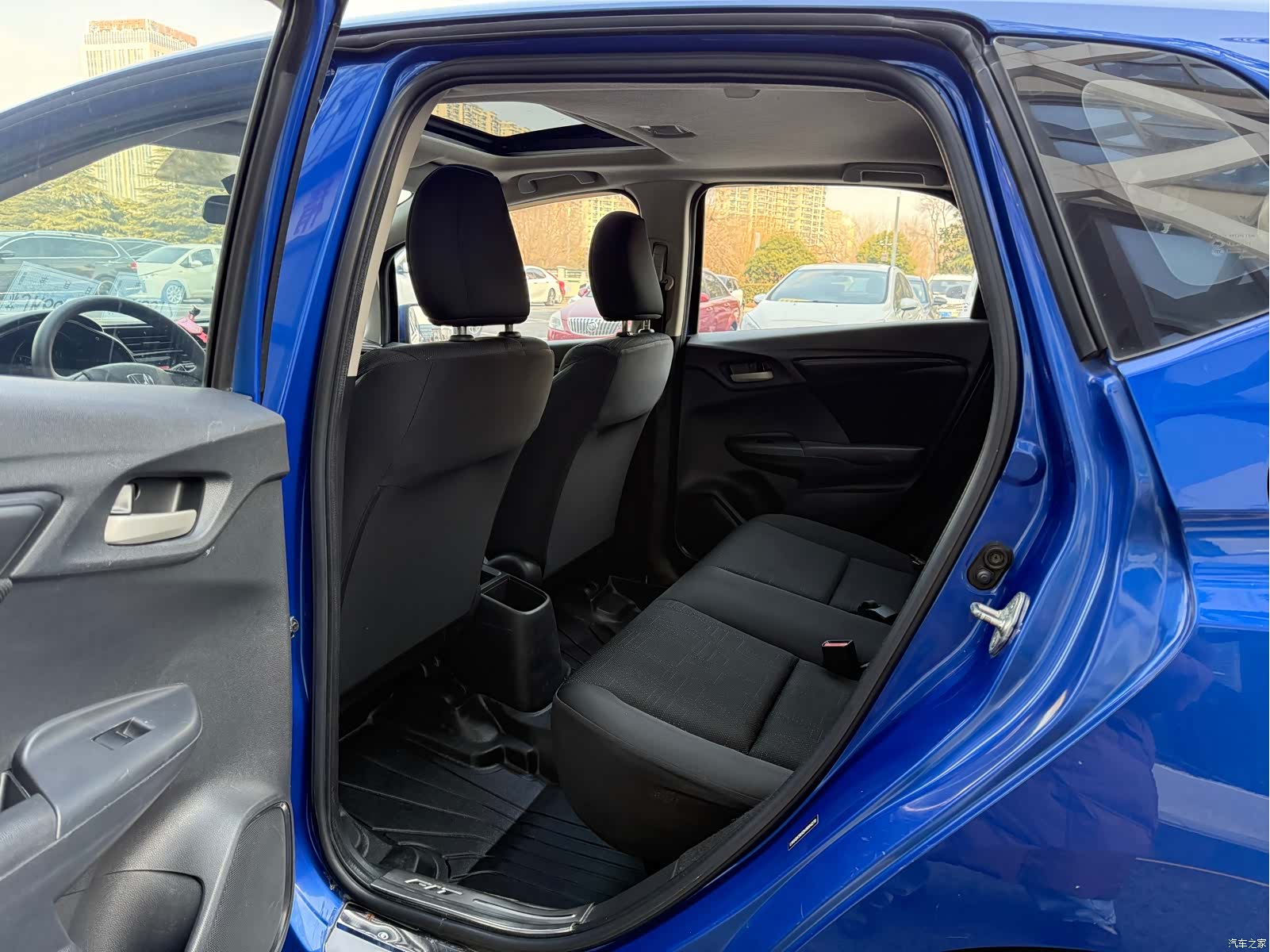 Honda Fit, 2016 все фото