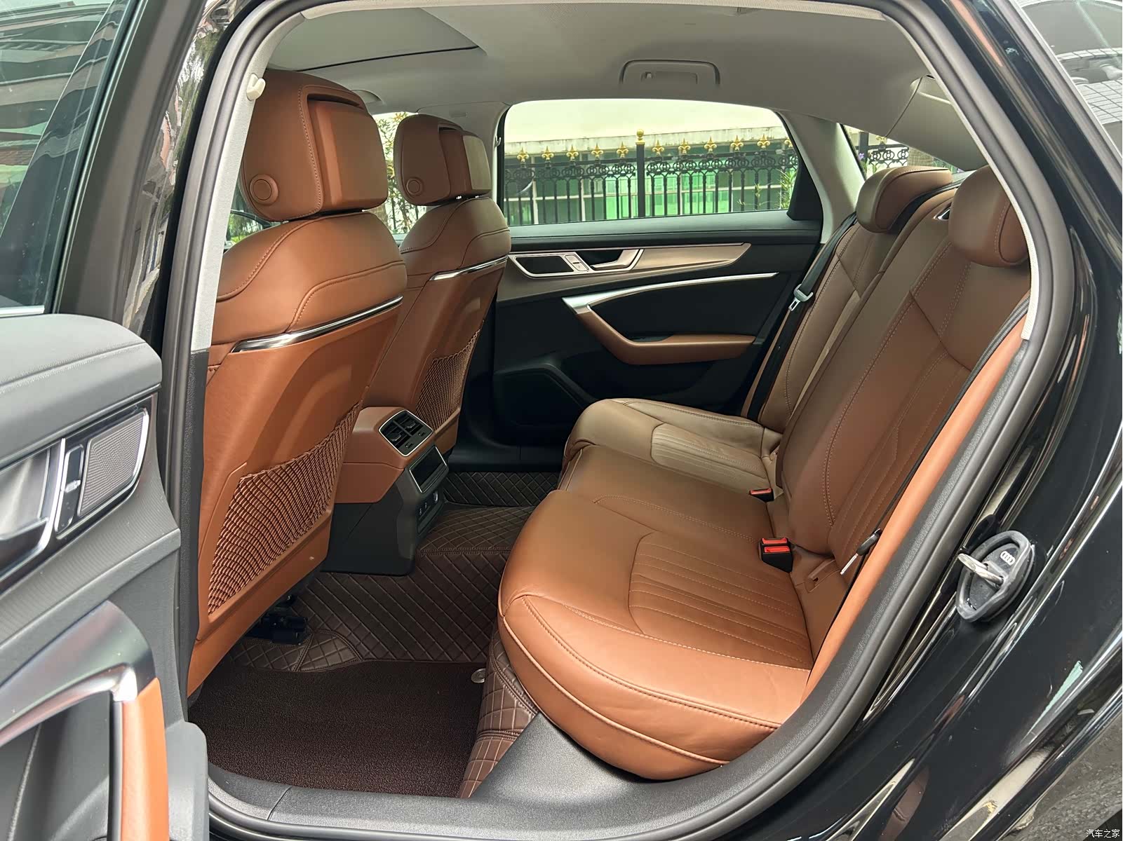 Audi A6L, 2023 14
