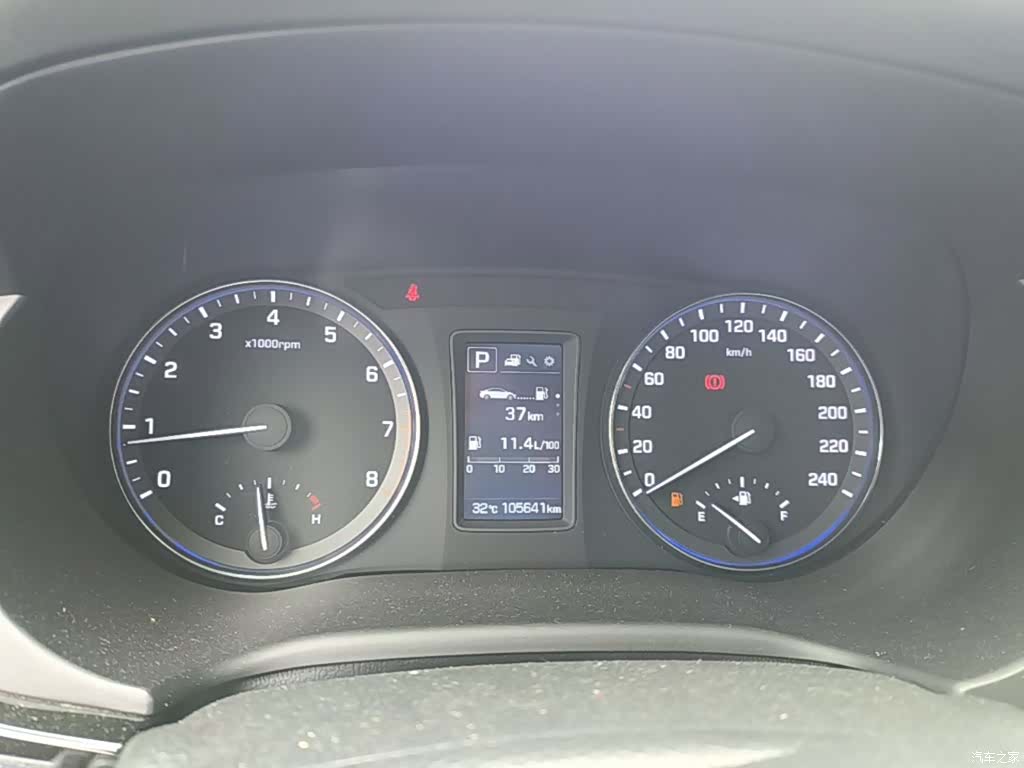 Hyundai GLS, 2016 8