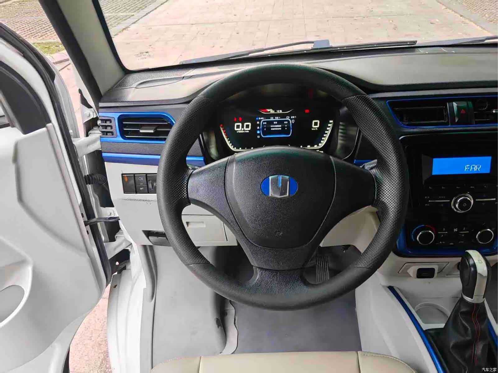 Geely E5, 2022 12