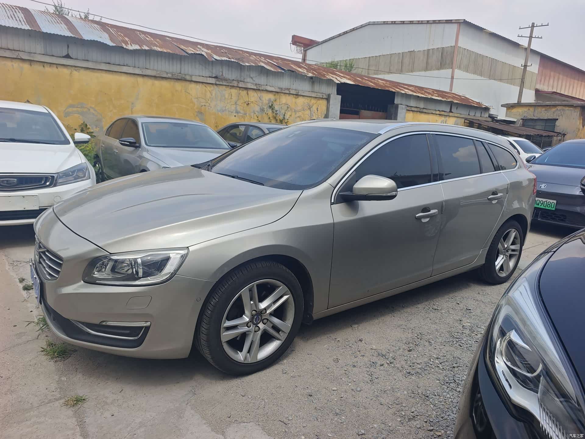 Volvo V60, 2016 3