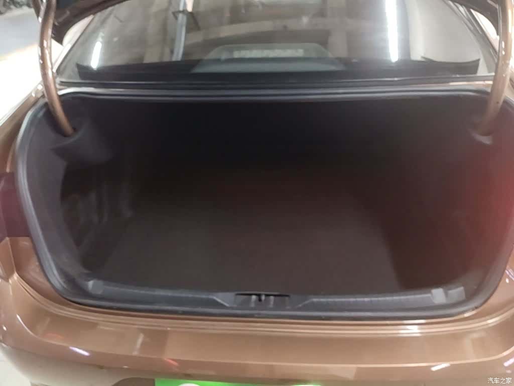 Volkswagen Lamando, 2017 19