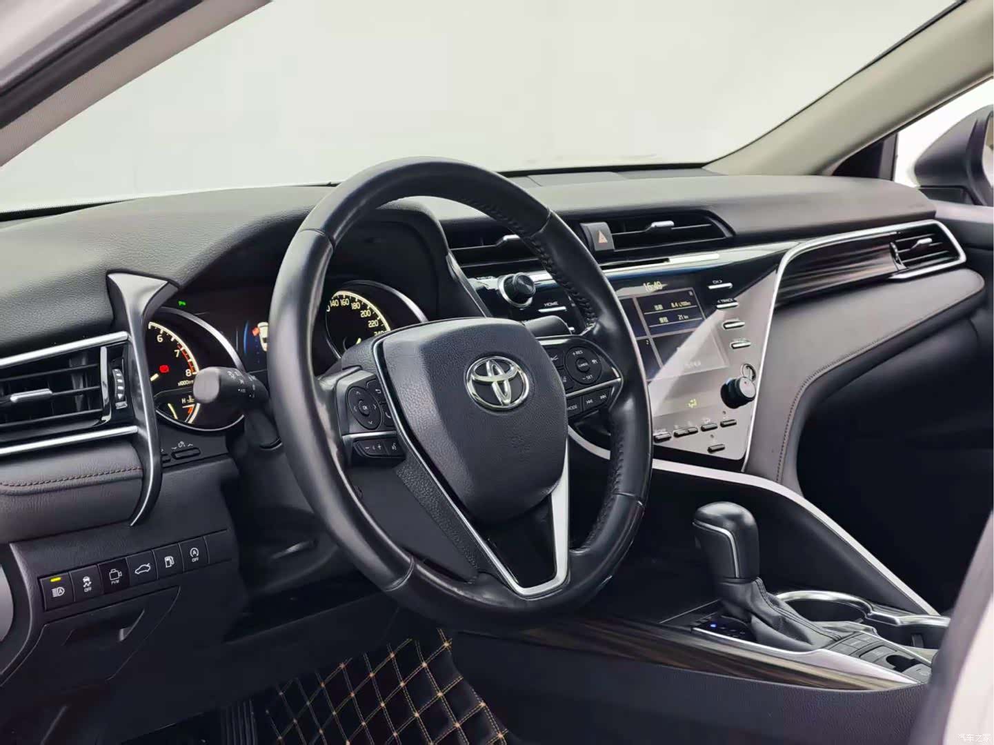Toyota Camry, 2018 4