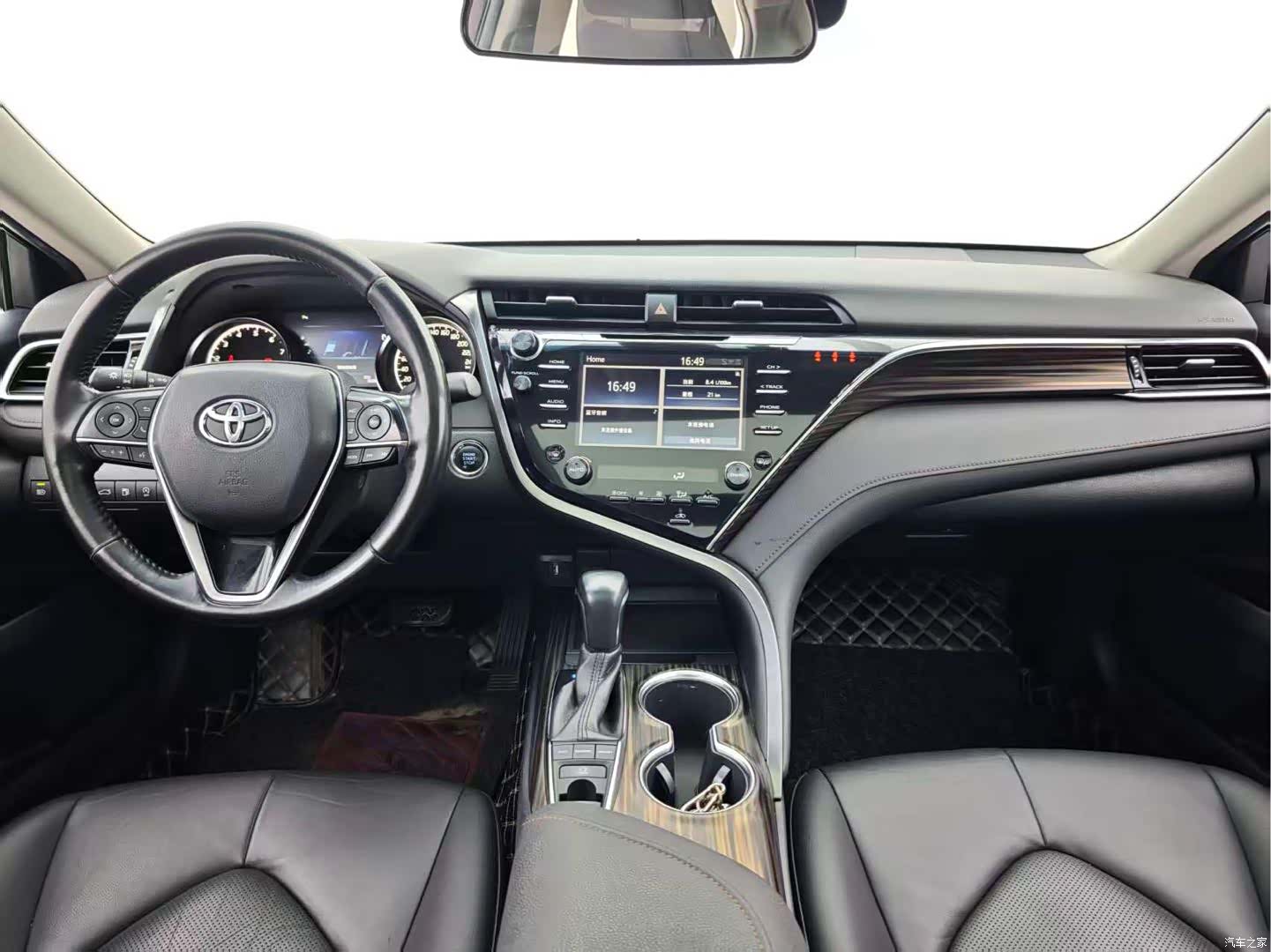 Toyota Camry, 2018 6
