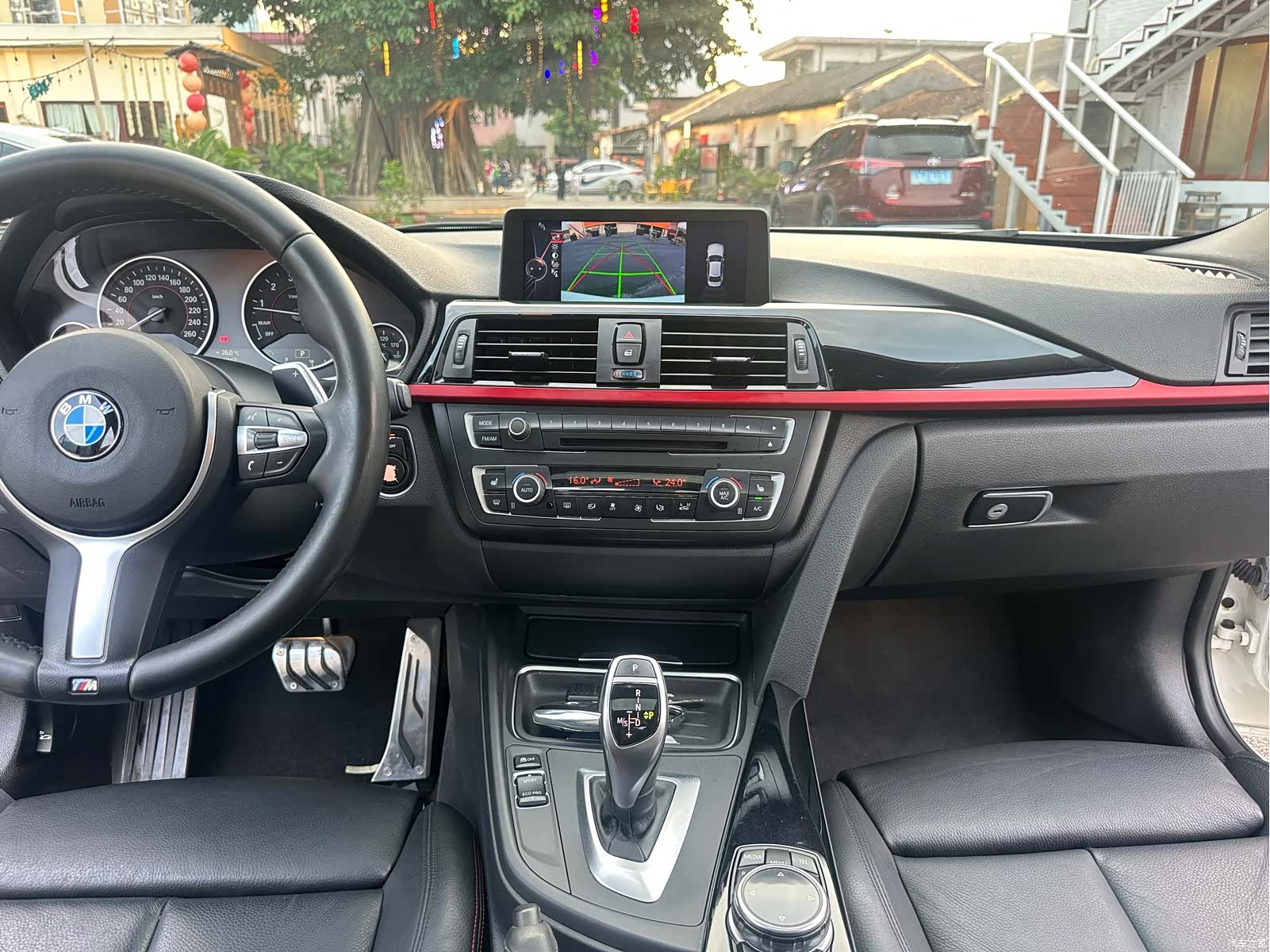 BMW 3 Series, 2015 11