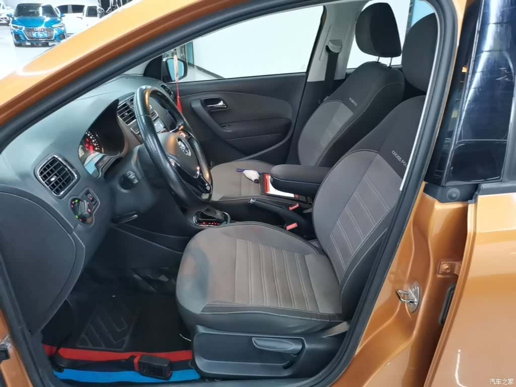 Volkswagen Polo, 2016 15