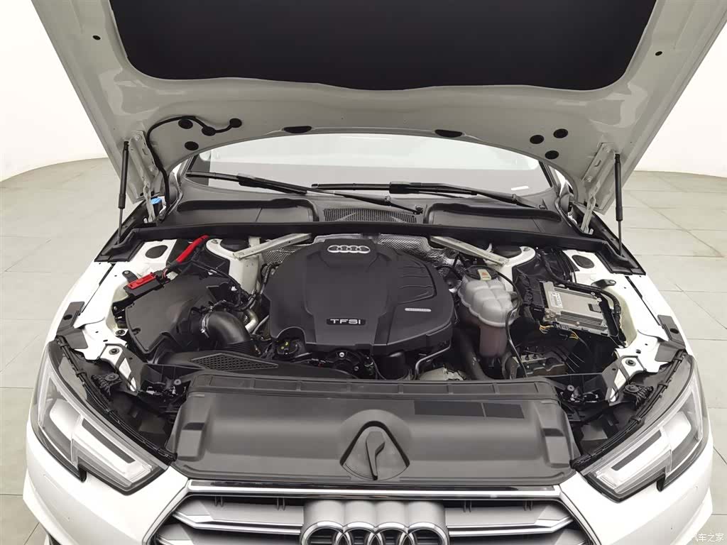 Audi A4L, 2020 6