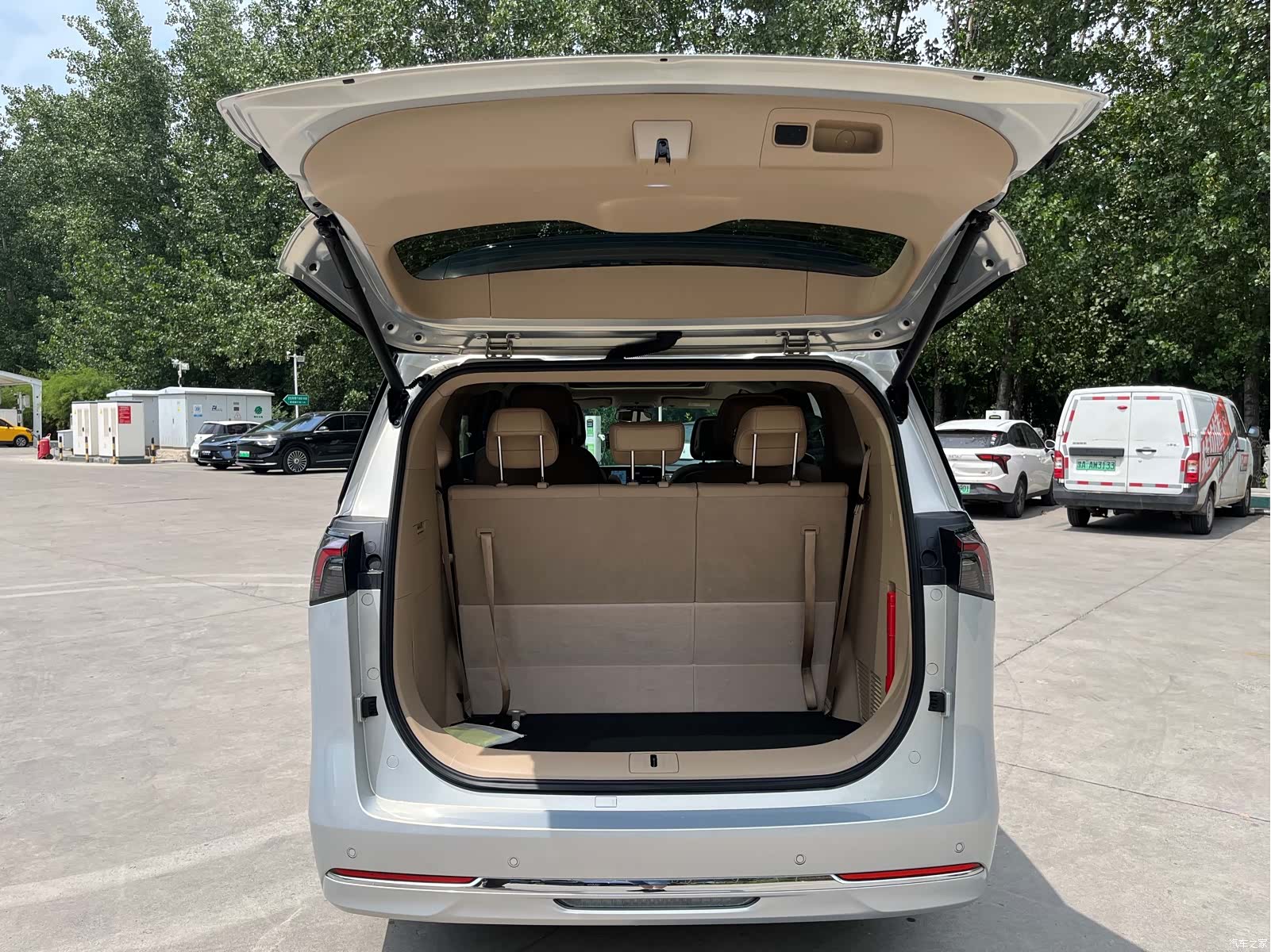 Buick GL8, 2025 27