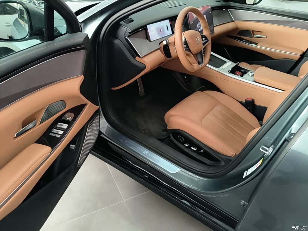 BYD Han, 2025 16