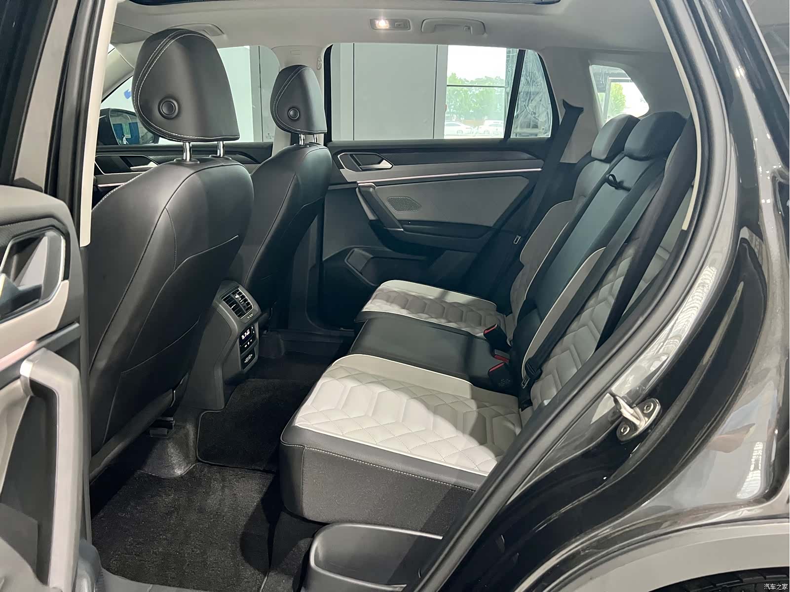 Volkswagen Tayron, 2024 27