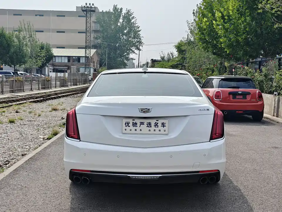 Cadillac CT6