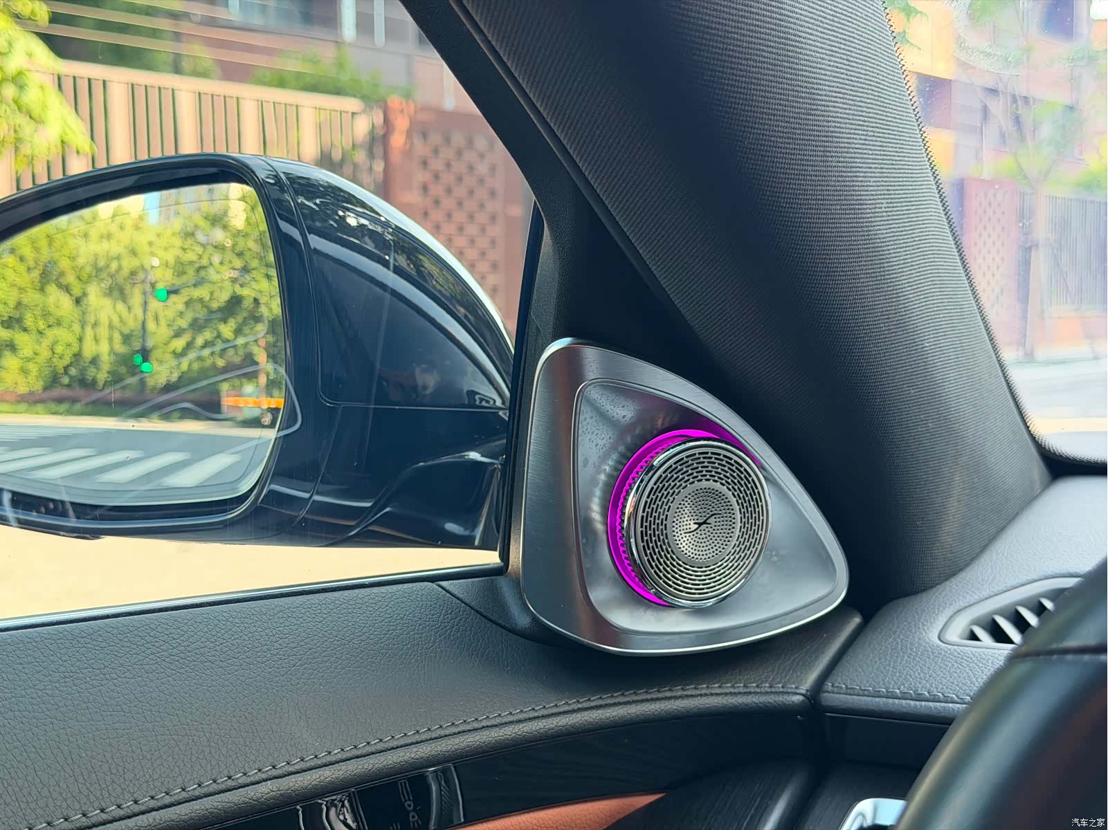 Mercedes-Benz S-Class, 2024 15