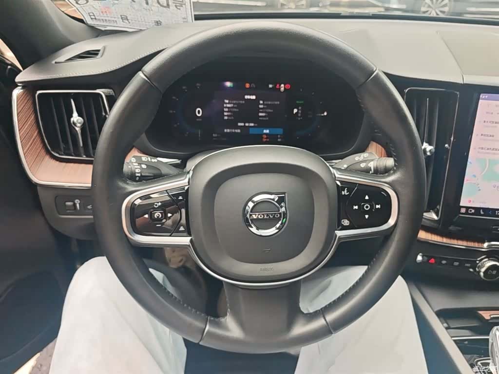 Volvo XC60, 2021 11