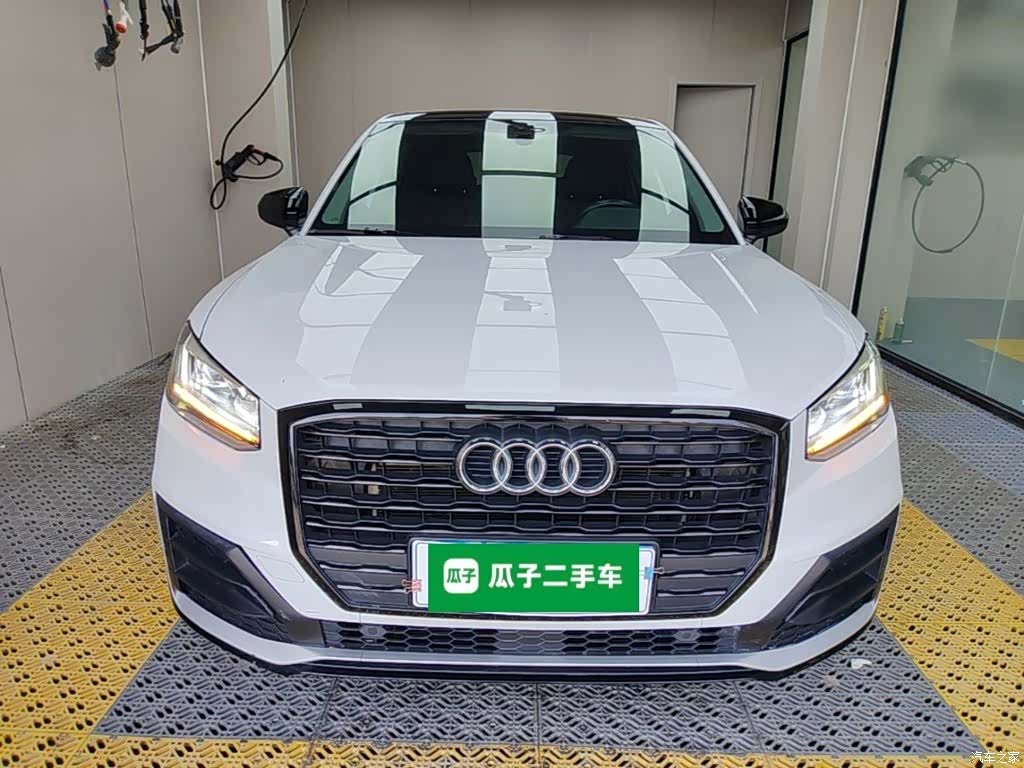 Audi Q2L, 2021 3