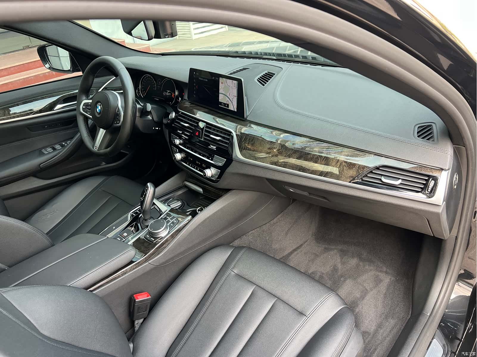 BMW 5 Series, 2018 8
