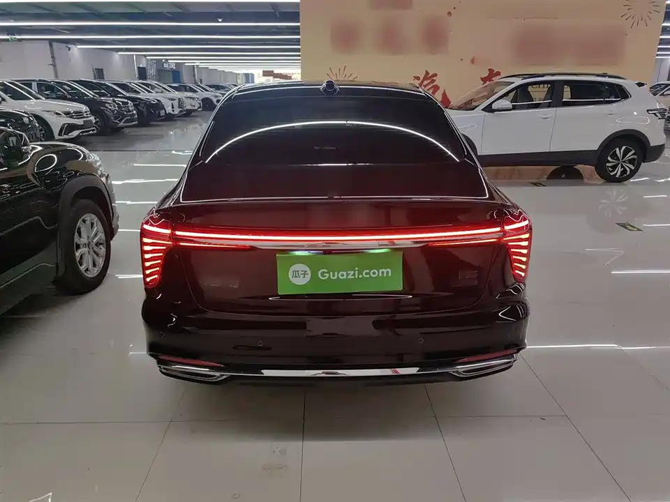 Hongqi H5