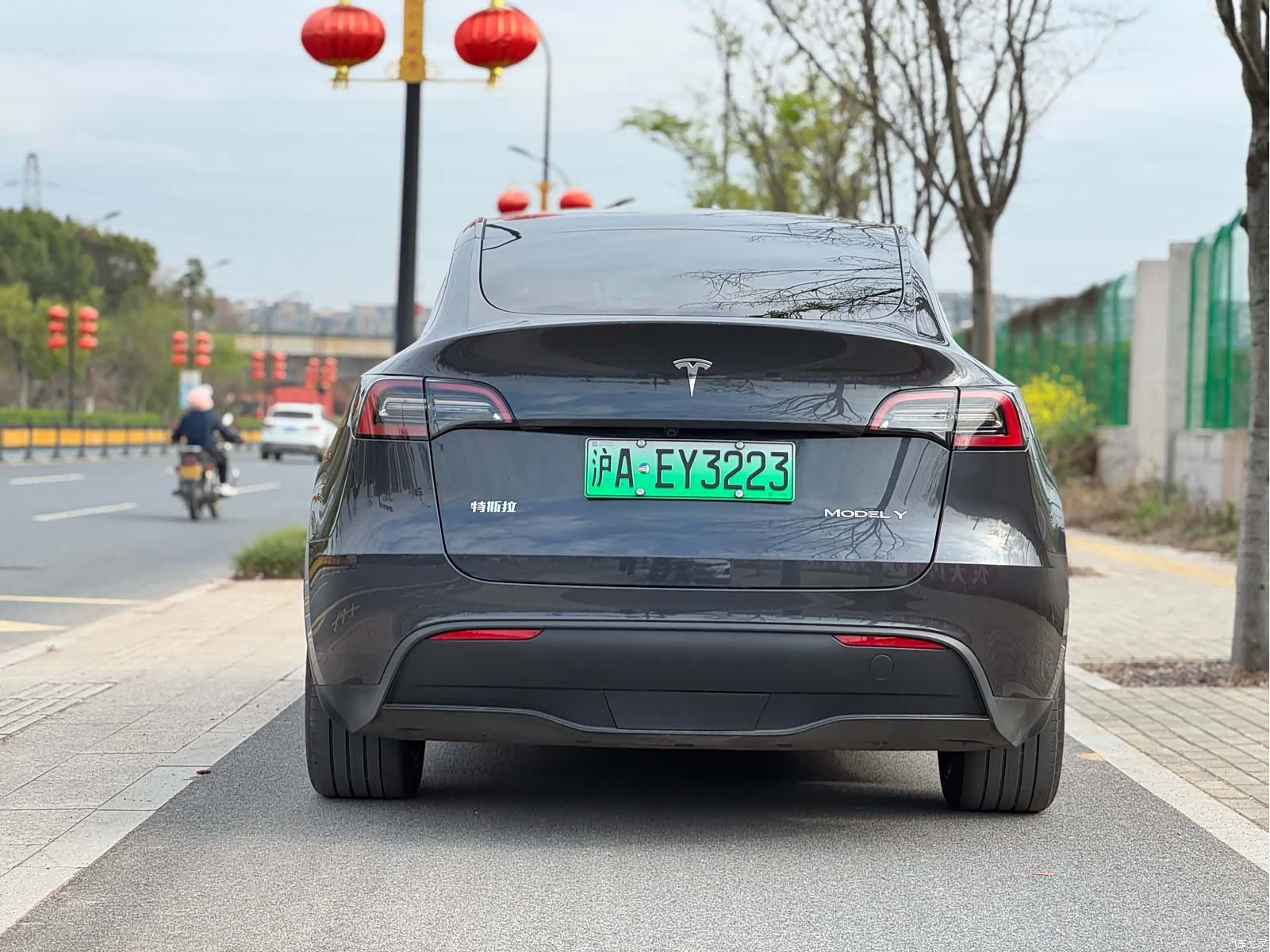Tesla Model Y, 2024 все фото
