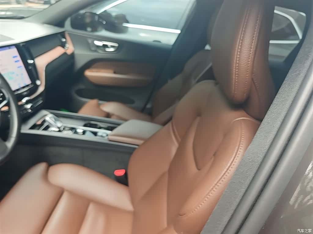 Volvo XC60, 2021 15